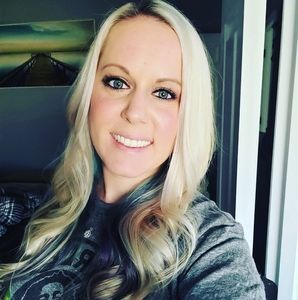 Meet your Posher, Jenna